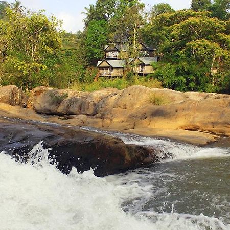 Moselberg Riverside Cottages Муннар Екстер'єр фото