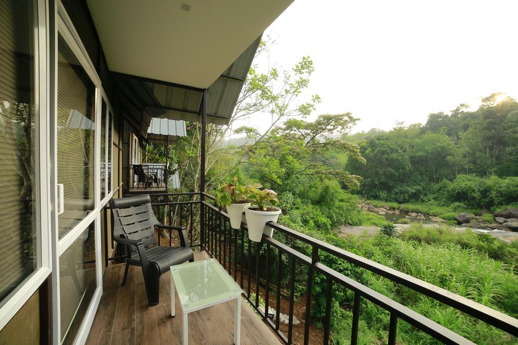 Moselberg Riverside Cottages Муннар Екстер'єр фото