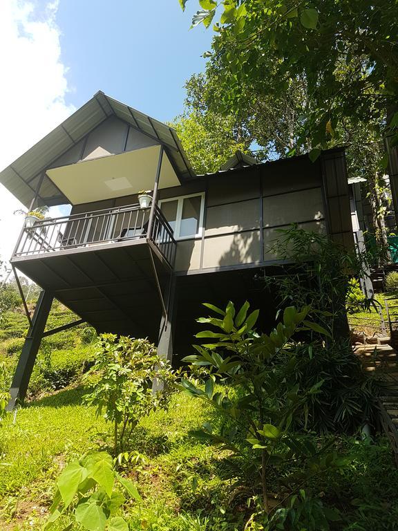 Moselberg Riverside Cottages Муннар Екстер'єр фото