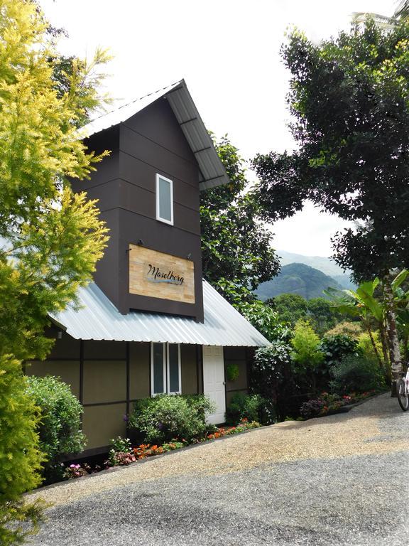 Moselberg Riverside Cottages Муннар Екстер'єр фото