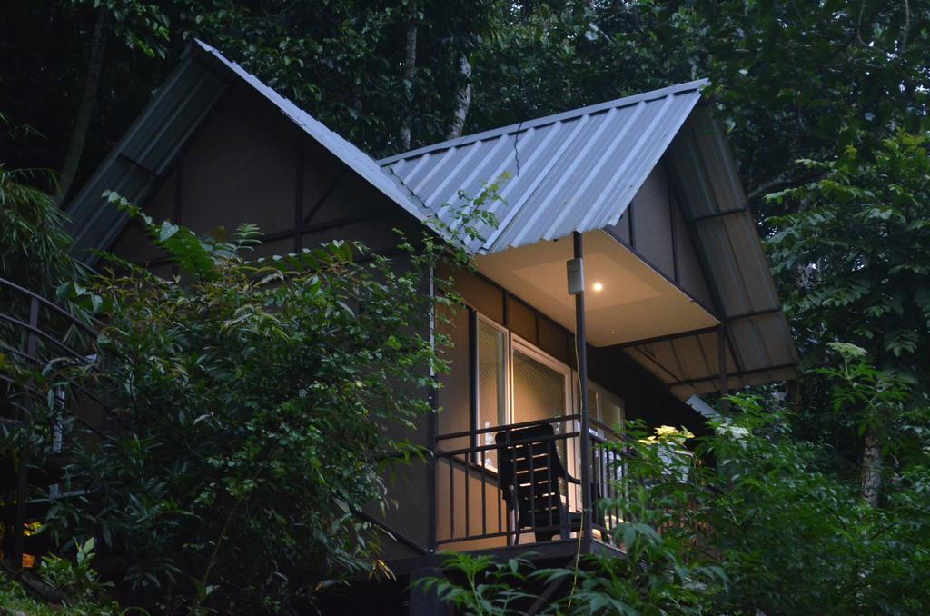 Moselberg Riverside Cottages Муннар Екстер'єр фото