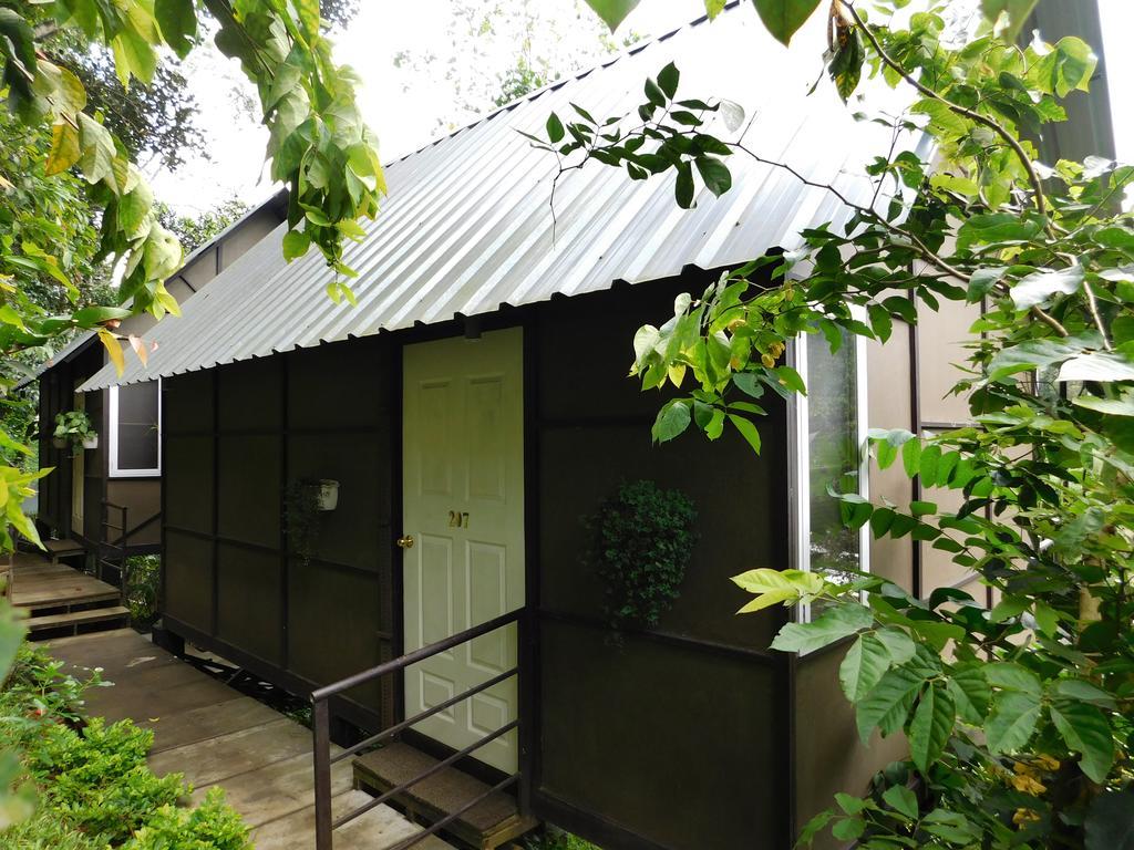 Moselberg Riverside Cottages Муннар Екстер'єр фото