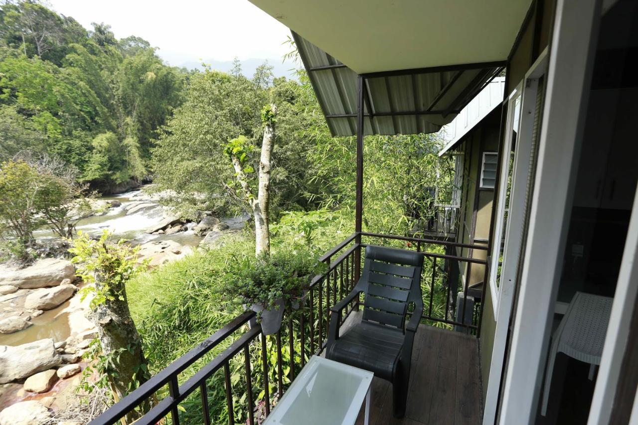 Moselberg Riverside Cottages Муннар Екстер'єр фото